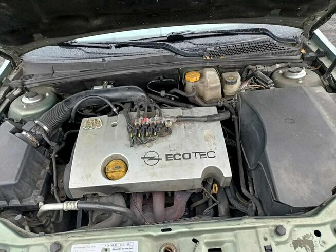 Opel Vectra 1.8 b+g 03r