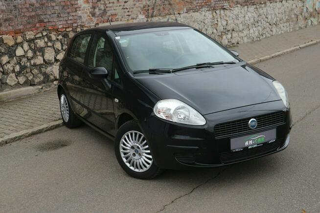 Fiat Grande Punto -Zmienne tryby kierownicy-Klimatyzacja-Multifunkcja