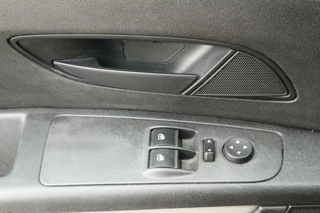 Fiat Grande Punto -Zmienne tryby kierownicy-Klimatyzacja-Multifunkcja