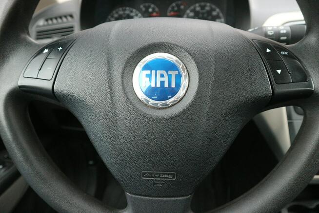 Fiat Grande Punto -Zmienne tryby kierownicy-Klimatyzacja-Multifunkcja