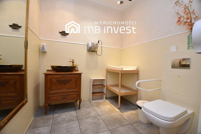 Atrakcyjny LOKAL-pod restaurację/handel/usługi