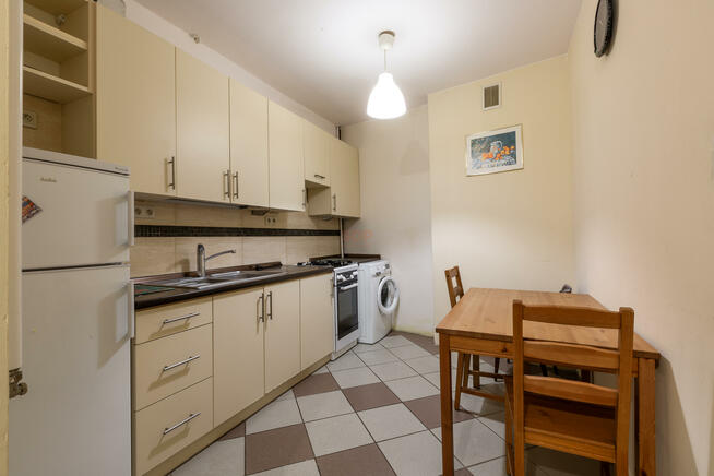 Dom Wrocław Psie Pole, Różanka, Serbska