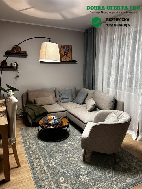 3 pokoje z oddzielną kuchnią i balkonem