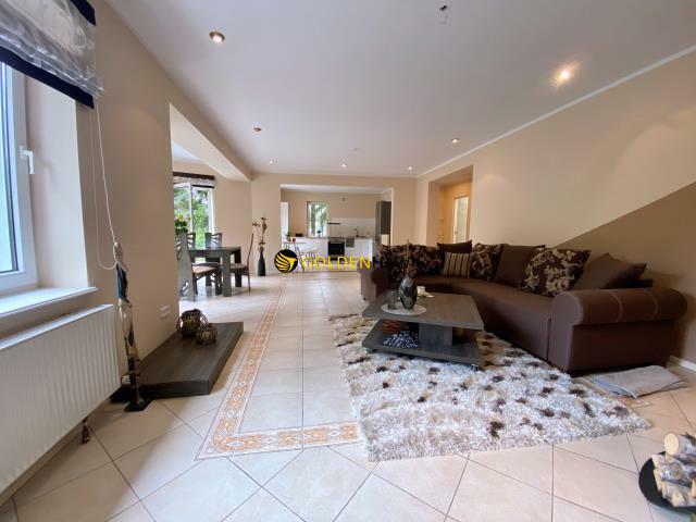 Dom Moryń, Spacerowa