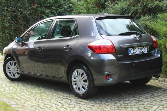 Toyota Auris Benzyna 134 tys km Automat Zarejestrowana