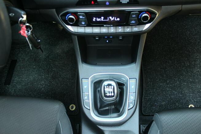 Hyundai i30 1.4 T-GDI 140 KM Intro Panorama Bogate wyposażenie