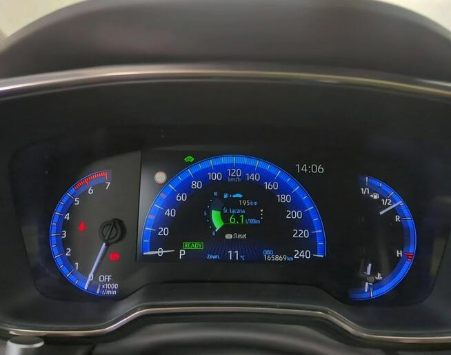 Toyota Corolla 22r + Salon Polska 1.8 HYBRID 1wł z Pakietem TECH Zimowy Bezwypadkowy