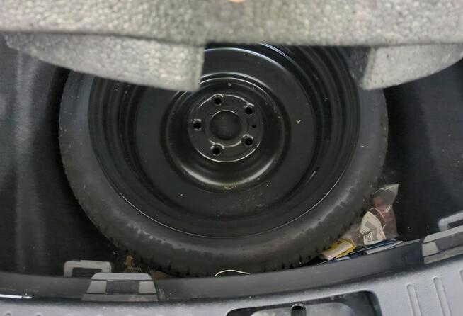 Toyota Corolla 22r + Salon Polska 1.8 HYBRID 1wł z Pakietem TECH Zimowy Bezwypadkowy