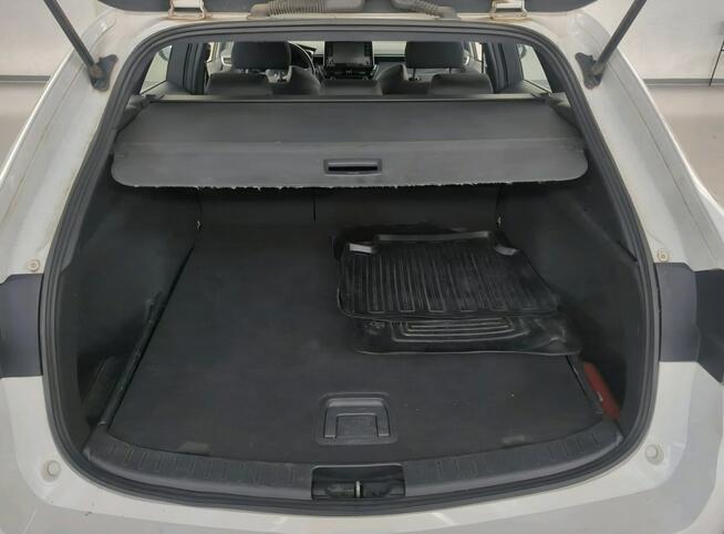 Toyota Corolla 22r + Salon Polska 1.8 HYBRID 1wł z Pakietem TECH Zimowy Bezwypadkowy