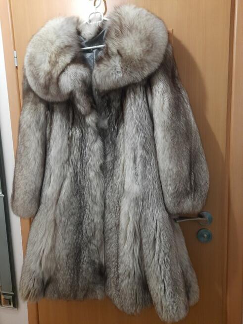 Sprzedam futro z lisa