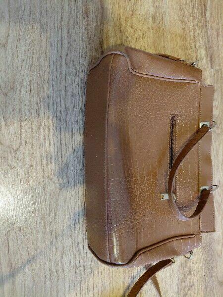 Brązowa torebka damska elegancka, pojemna, struktura croco