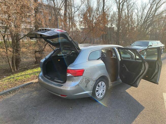 Toyota Avensis 2.0 D-4D kombi 2013