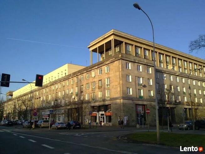 Bezpośrednio 18m2 vis a vis ZOO i Placu Hallera