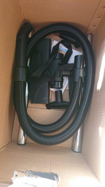 Nowy Odkurzacz ZELMER + 6 worków.