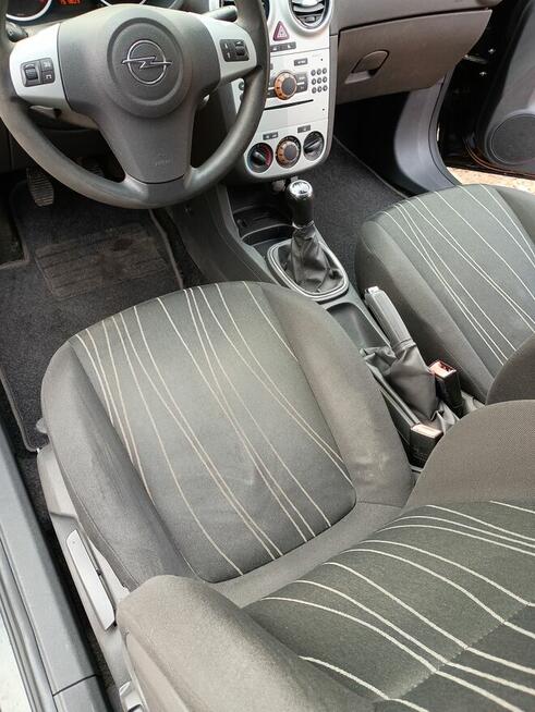 MEGA zadbany i BARDZO ładny Opel Corsa benzyna 2009 r !!!!