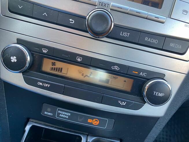 Toyota Avensis 2.0 D-4D kombi 2013