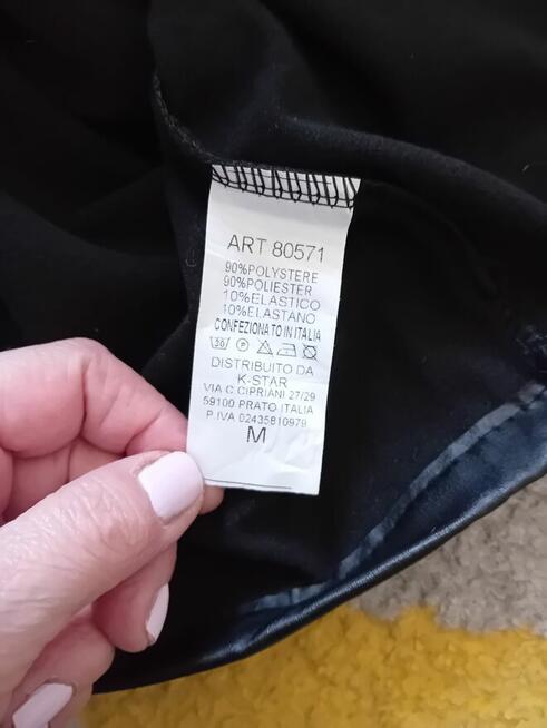 Czarna Nowa spódnica