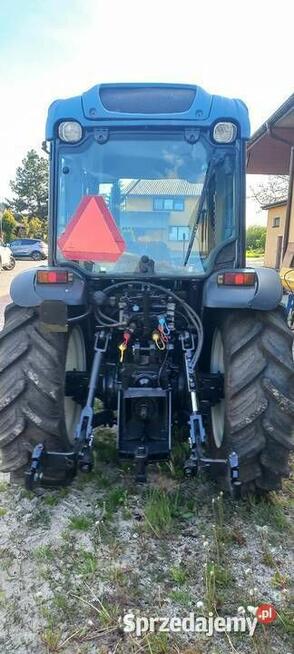 New Holland TN75 ,2002 r ,TUZ VOM do zamiatania odśnieżania