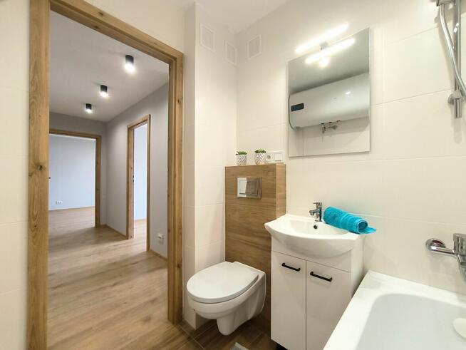 Dwupokojowe po remoncie w dzielnicy Tysiąclecie z balkonem