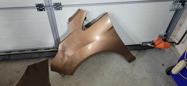 Sprzedam zderzak maska lampy kompletny przod ford b-max