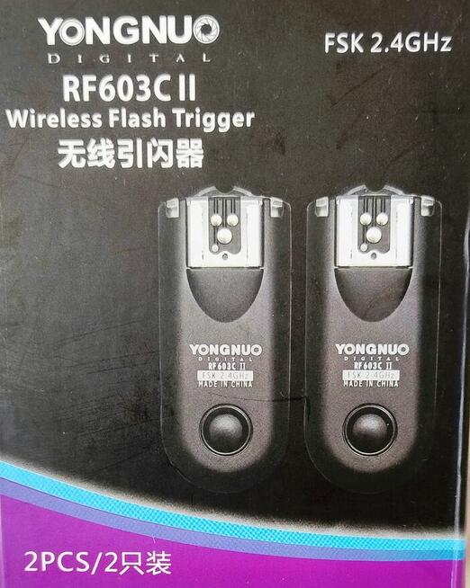 Sprzedam Canon lampę YN560 III i wyzwalacz radiowy