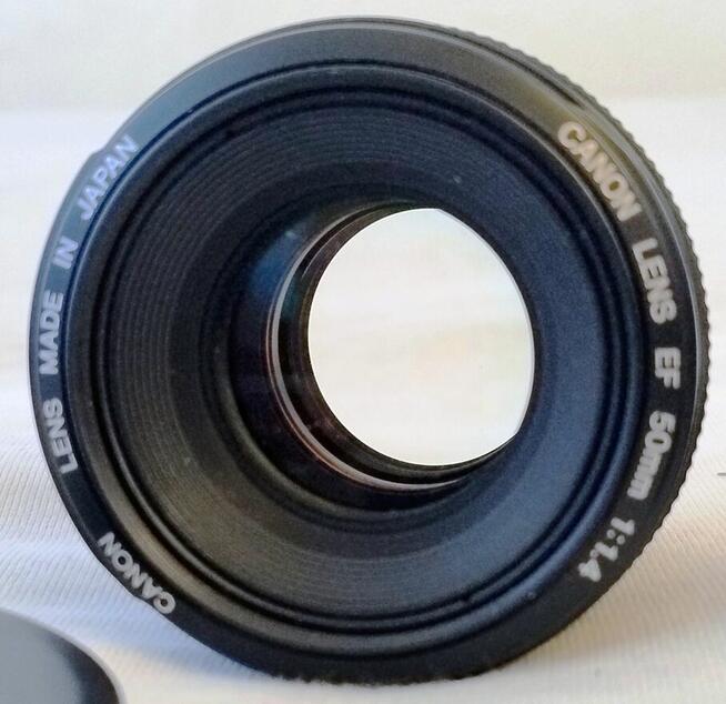 Sprzedam prawie nowy obiektyw Canon 50mm f/1.4 USM