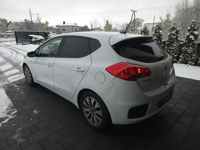 Kia Cee'd Bogate wyposażenie | Niski przebieg