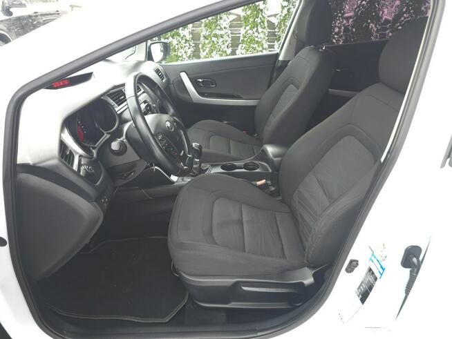 Kia Cee'd Bogate wyposażenie | Niski przebieg