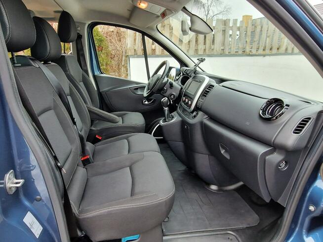 renault trafic automat long 9 osobowy salon polska