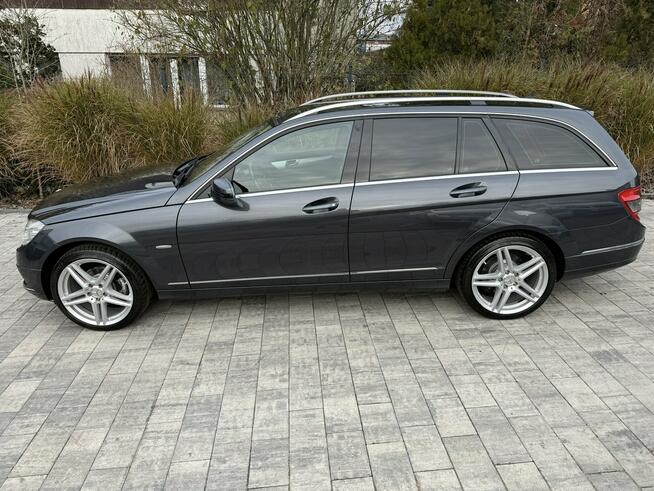 Mercedes C 180 DUZA NAVI Bardzo zadbana - 100% oryginalny przebieg.NOWY ROZRZĄD !!!