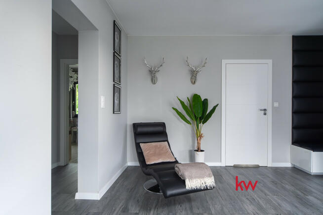 Dom Zachowice gm. Kąty Wrocławskie, Żurawia