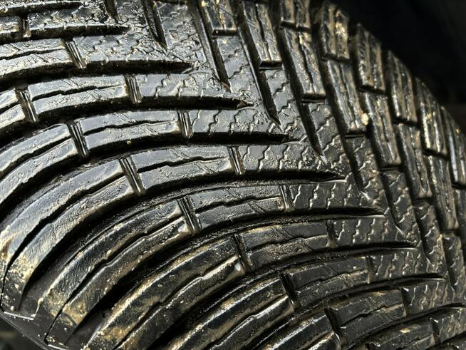 Kuga 2.0 TDCI IndIvidual 135km navi SKÓRA panorama BEZWYPADEK 2010