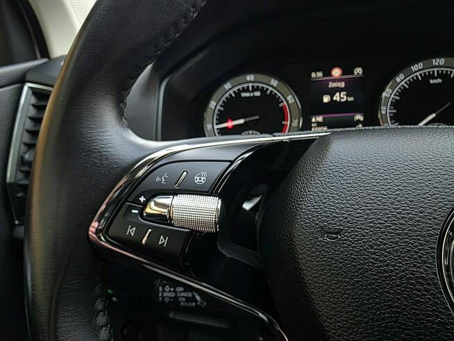 Škoda Karoq serwis ASO, nawigacja, Full Led