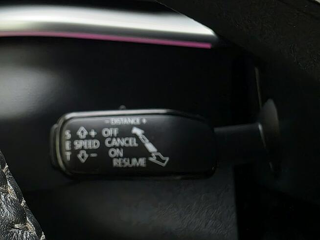 Škoda Karoq serwis ASO, nawigacja, Full Led