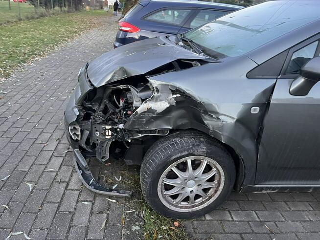 Toyota Corolla Verso 1,8 Benzyna Automat Pali jeździ Zarejestrowana