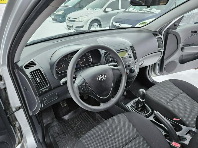 Hyundai i30 Opłacony Zdrowy Zadbany Serwisowany z Klimatyzacją 1 WŁ