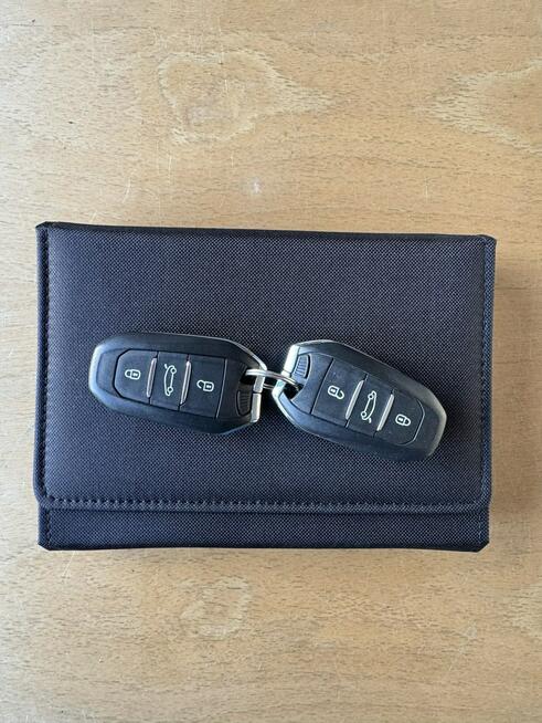 Opel Grandland X 1.6TURBO-180km-Automat-Serwisowan-Navi-Kamera 366-Skóry-2xPDC-Ful LED