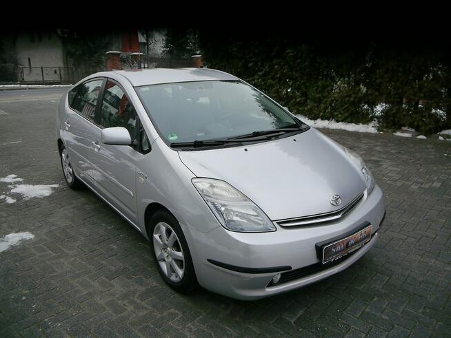 Toyota Prius Hybryda 150t km 100%bezwypadkowy Stan b.dobry z Niemiec Gwarancja 12m