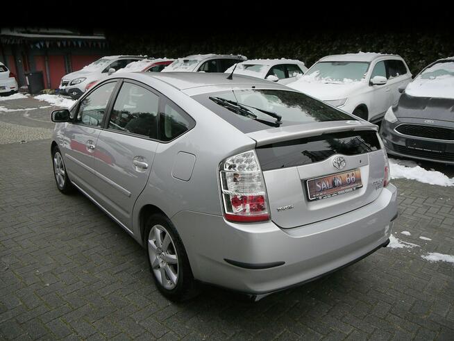 Toyota Prius Hybryda 150t km 100%bezwypadkowy Stan b.dobry z Niemiec Gwarancja 12m