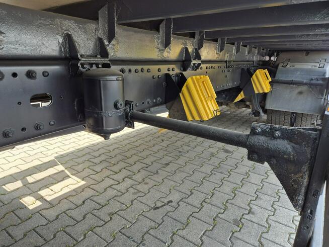 MAN TGS 26.400 / KONTENER + IZOTERMA / 1 WŁ / ZAREJESTROWANY / WEBASTO