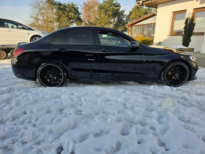 Mercedes C 200 2.0 185ps Benzyna Automat Full LED Navi Kamera Alusy 18 AMG Gwarancja