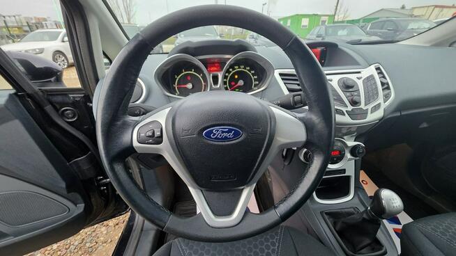Ford Fiesta climatronic zarejestrowana zwykła benzyna