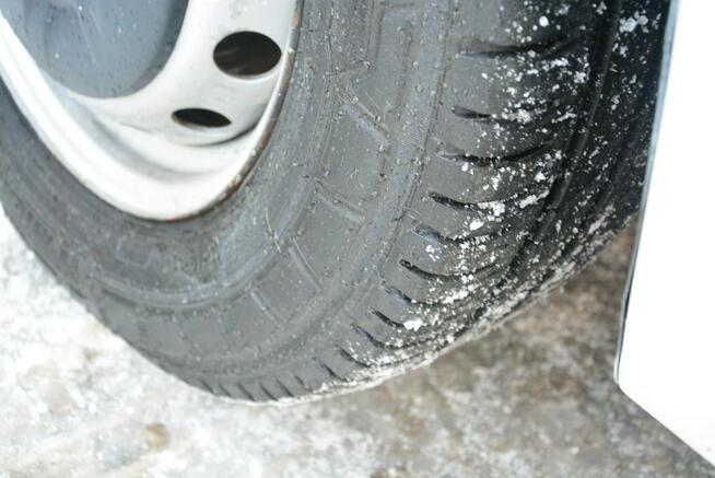 Renault Master 7 osobowy brygadówka doka max pełna opcja servis regały