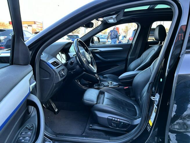BMW X2 28i,Grzana Kierownica/Fotele, M-Pakiet, Asystenci, Kamera Cof, CarPlay