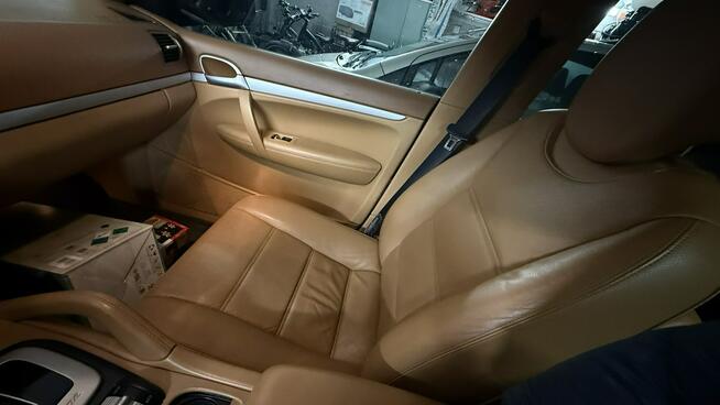 Porsche Cayenne 3.0tdi quattro doinwestowany max wersja zadbany zamiana 1.r.gwarancji