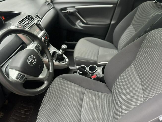 Toyota Verso Rezerwacja