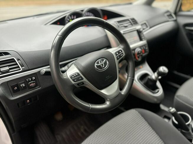 Toyota Verso Rezerwacja