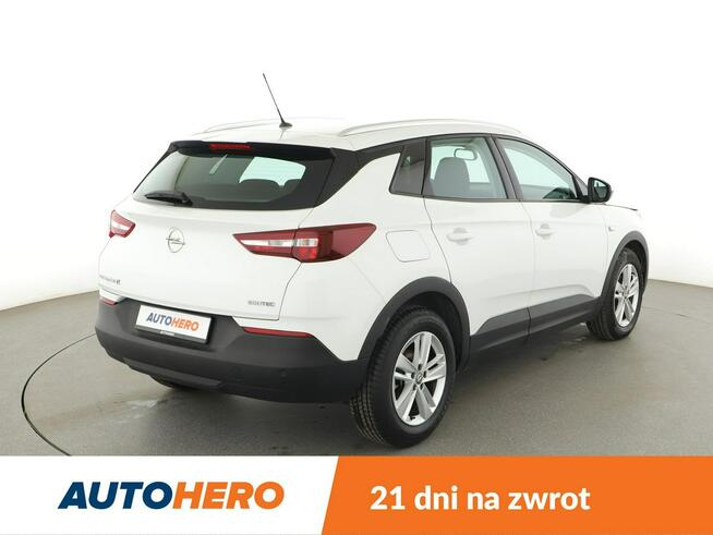 Opel Grandland X PDC LED tempomat Bluetooth