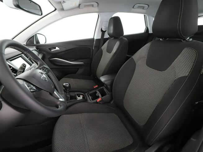 Opel Grandland X PDC LED tempomat Bluetooth