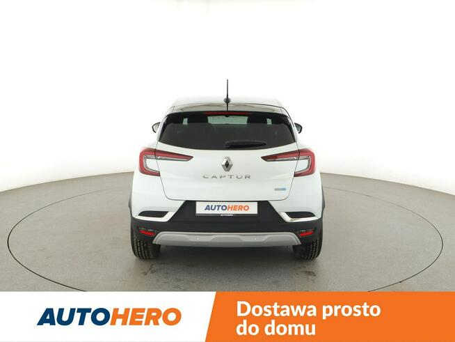 Renault Captur HEV full LED klima auto virtual cocpit kamera i czujniki parkowania